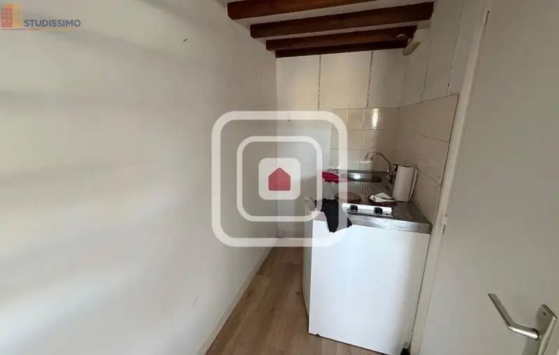 Studio 18m² Reims 51100 - 3e étage, sans ascenseur - Photo 4