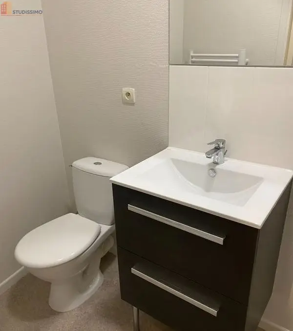 Studio 23m² Reims 51100 - Photo 1