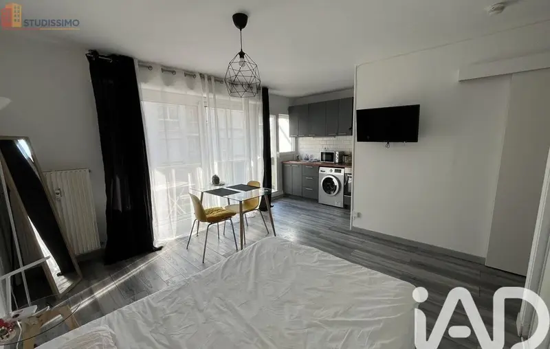 Studio 26m² Reims - Étage 2/4, lumineux - Photo 2