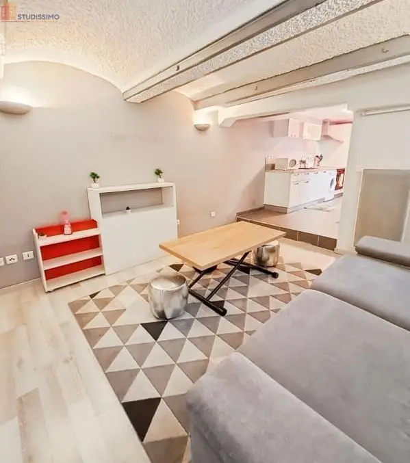 Studio 23m² Châlons-en-Champagne - 1er étage, DPE E - Photo 2