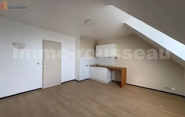 Studio 22m² Dammartin-en-Goële - Étage 3, DPE D - Photo 3