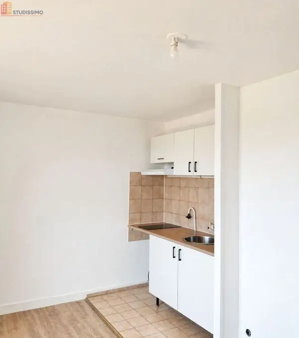 Studio 24m² Combs-la-Ville - Étage élevé, DPE D - Photo 1