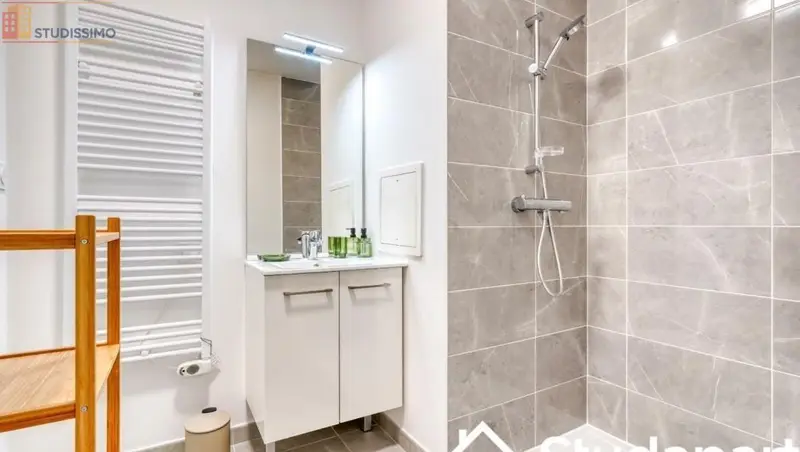 Studio 9m² Bussy-Saint-Georges - Meublé, lumineux - Photo 4