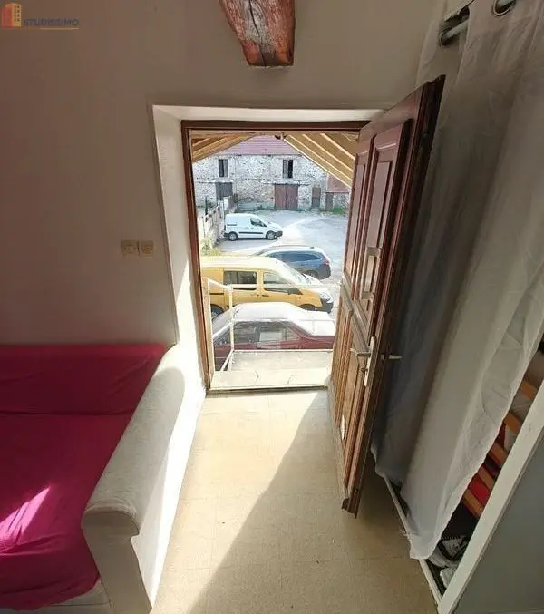Studio meublé 26m² Forges 77130 - Gardiennage - Photo 1