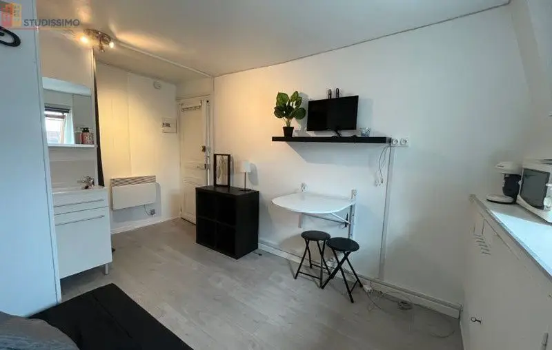 Studio meublé 12m² Fontainebleau - Lumineux, calme - Photo 1