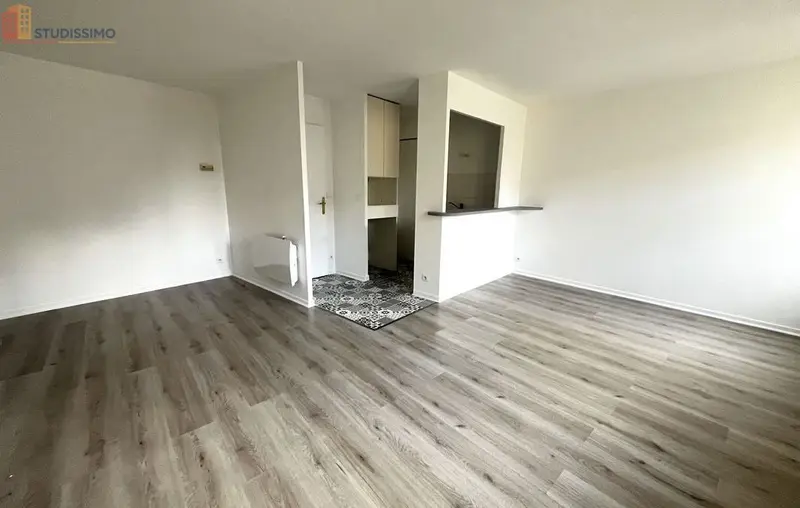Studio 32m² Lagny-sur-Marne - 1 pièce, DPE D - Photo 9
