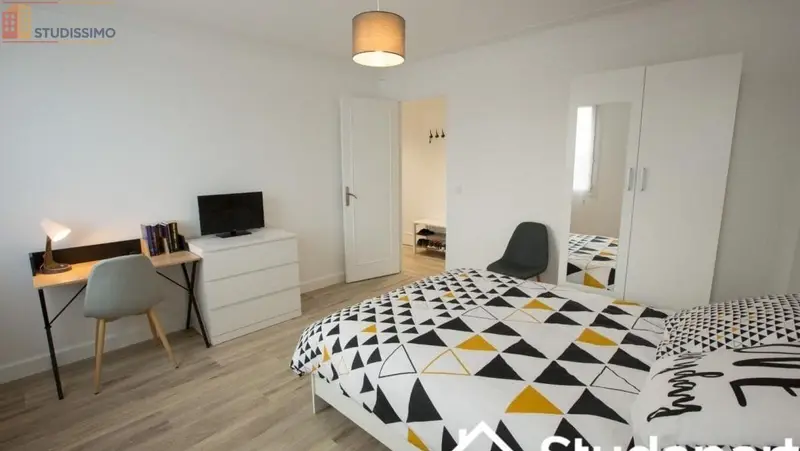 Studio meublé 10m² Melun - Meublé, dernier étage - Photo 13
