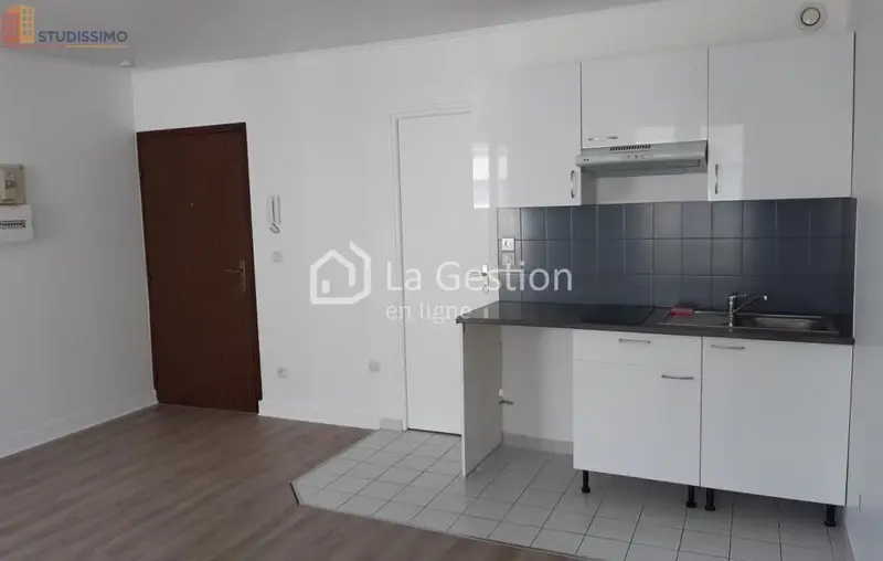 Studio 25m² Pontault-Combault - 2e étage, lumineux - Photo 2