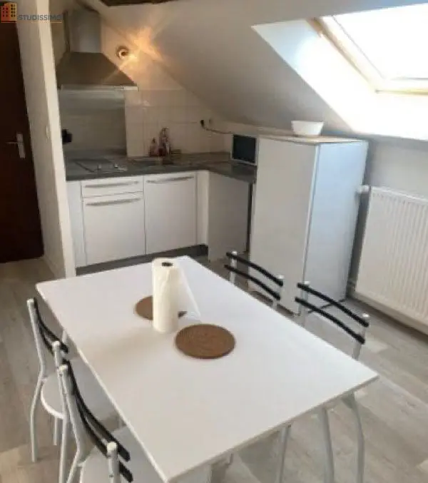 Studio meublé 20m² Meaux - Meublé, dernier étage - Photo 5
