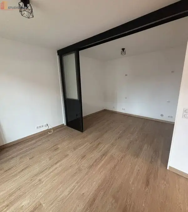 Studio 30m² Le Châtelet-en-Brie - Coin nuit, centre-ville - Photo 13