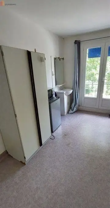Studio meublé 14m² Condé-Sainte-Libiaire - Meublé - Photo 2
