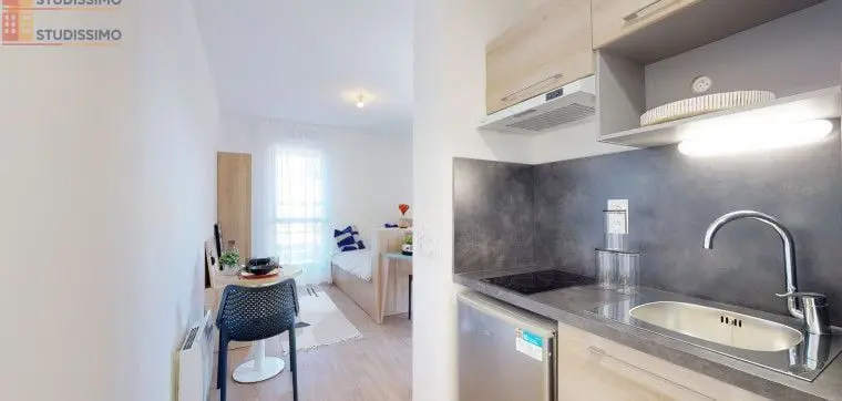 Studio 17m² Fontainebleau - Meublé, étage élevé - Photo 2
