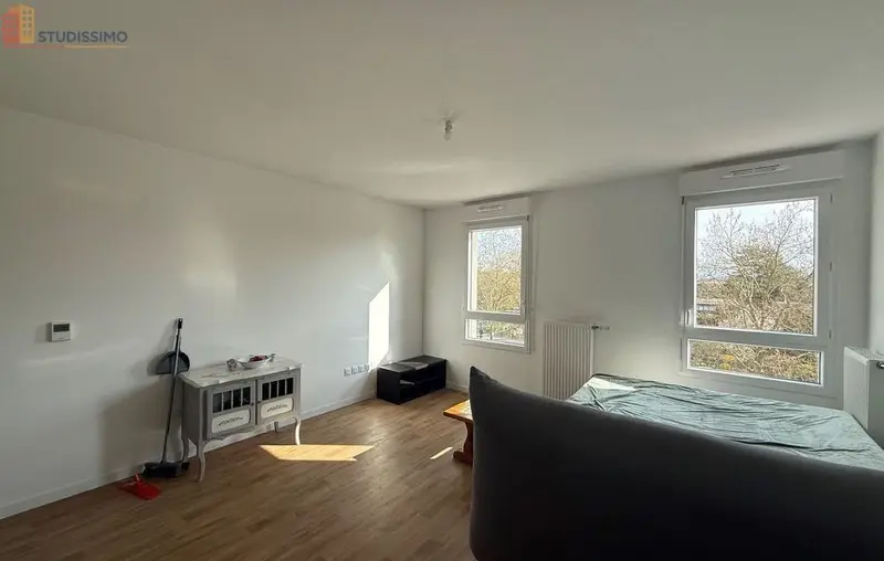 Studio meublé 30m² Coulommiers - Lumineux, dernier étage - Photo 2