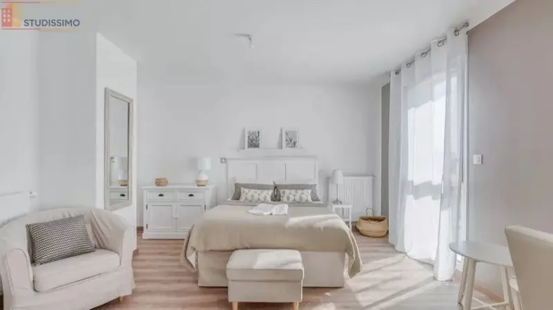 Studio meublé 25m² Chatou - Meublé, DPE C - Photo 2