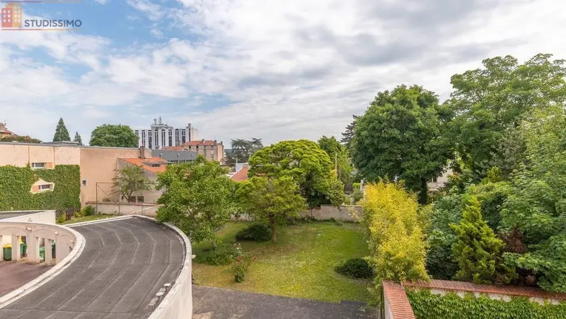 Studio 20m² Nancy 54000 - Photo 1