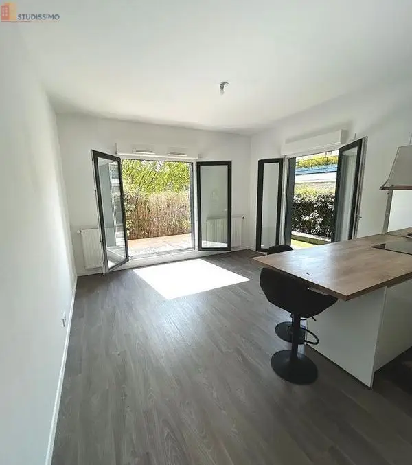 Studio 32m² Plaisir (78) - Terrasse, parking privatif - Photo 1