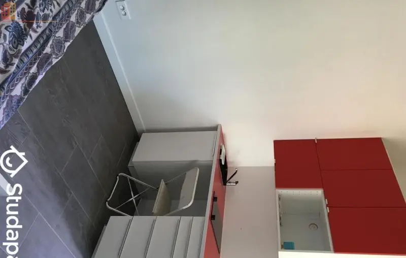 Studio meublé 15m² Versailles - Calme, lumineux - Photo 2
