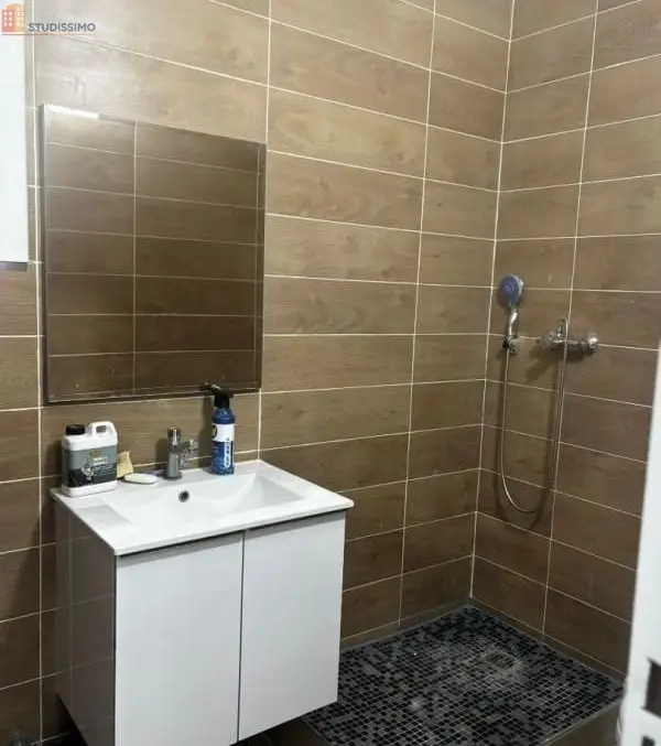 Studio meublé 10m² Élancourt - Calme, 7e étage - Photo 11