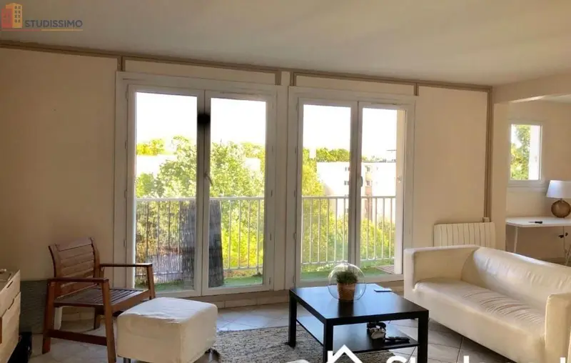 Studio meublé 12m² Montigny-le-Bretonneux - Meublé, DPE A - Photo 4