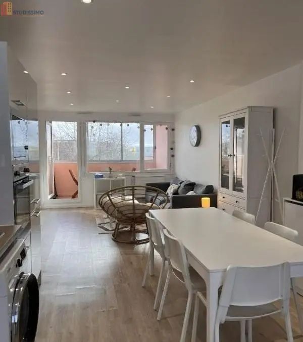 Studio meublé 10m² Guyancourt - Meublé, 2e étage - Photo 12