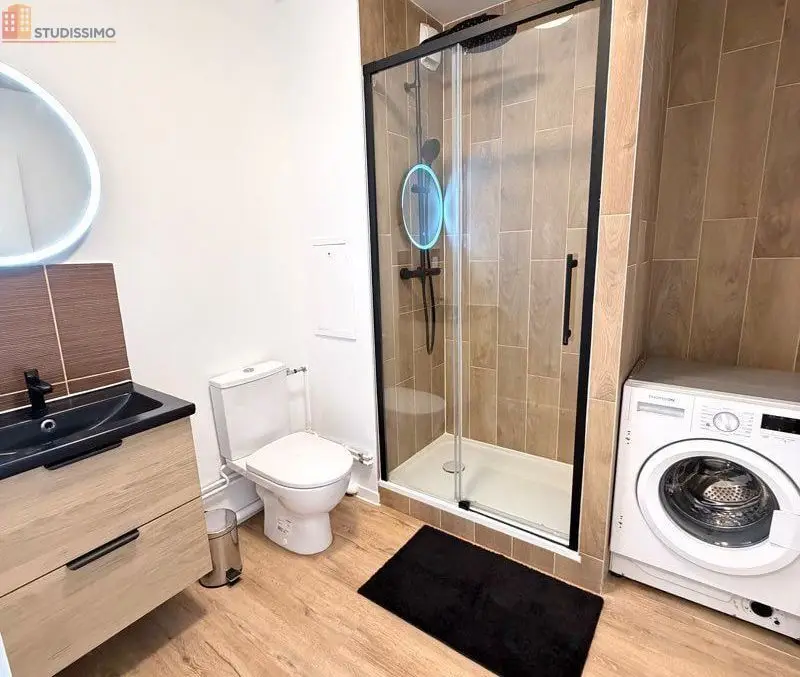 Studio meublé 31m² Montigny-le-Bretonneux - Rénové, balcon - Photo 4