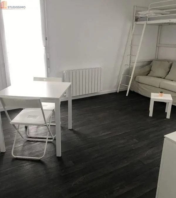 Studio meublé 23m² Plaisir - Lumineux, 1er étage - Photo 8