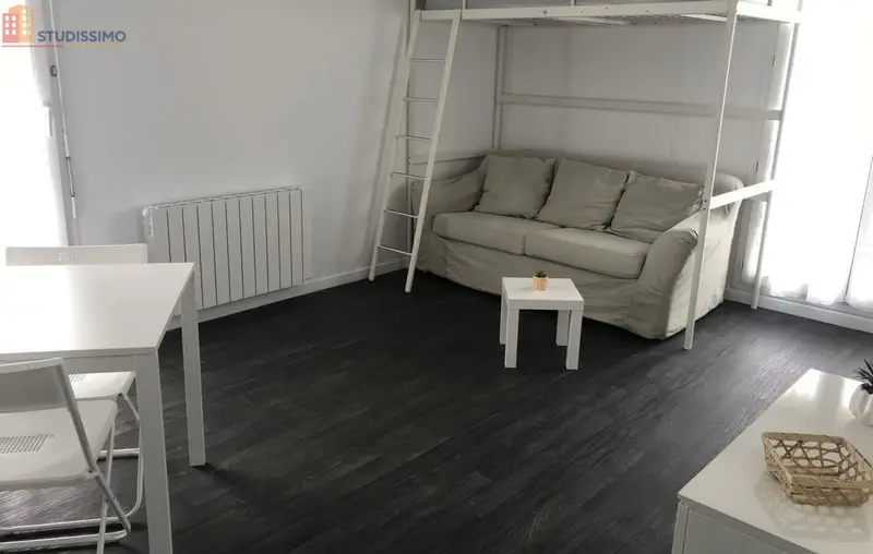 Studio meublé 23m² Plaisir - Lumineux, 1er étage - Photo 3