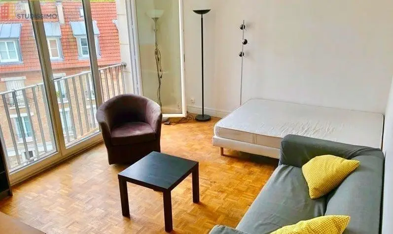 Studio 30m² Versailles 78000 - Photo 2