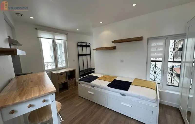 Studio meublé 16m² Saint-Germain-en-Laye - Meublé, 1er étage - Photo 15