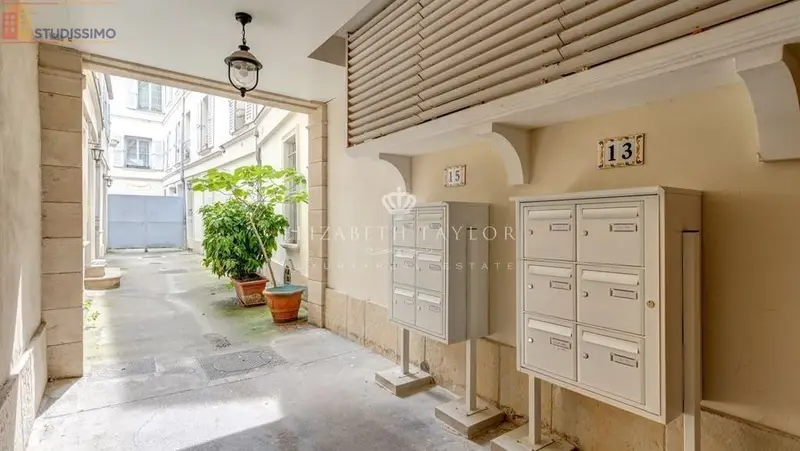 Studio meublé 16m² Saint-Germain-en-Laye - Meublé, 1er étage - Photo 4