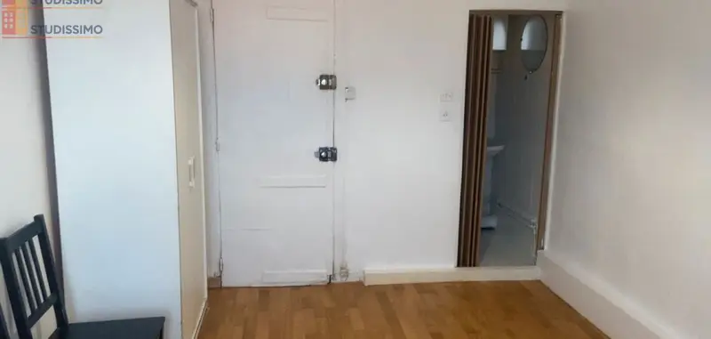 Studio meublé 24m² Versailles 78000 - Meublé, dernier étage - Photo 2