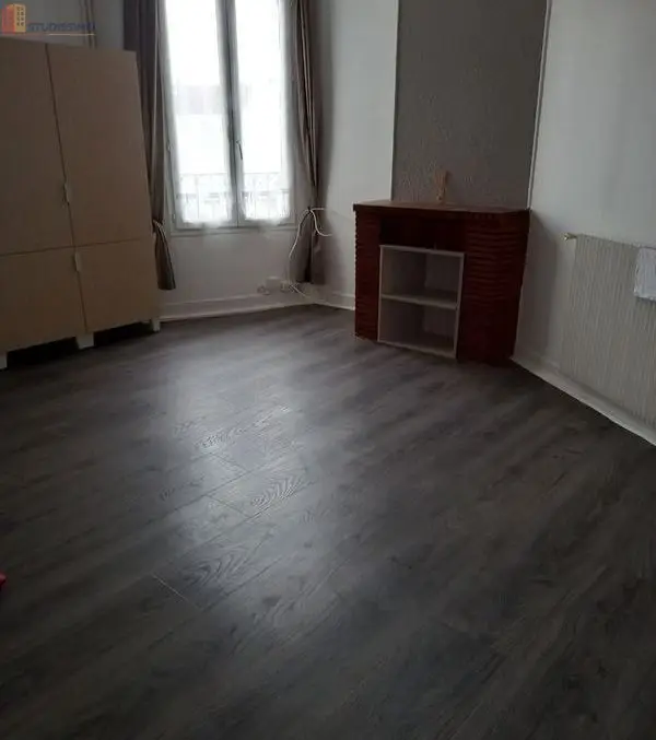 Studio 35m² Saint-Cyr-l'École - Lumineux, 2e étage - Photo 2