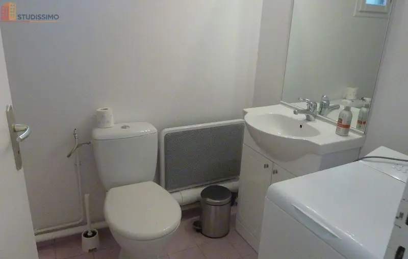 Studio meublé 28m² Viroflay - Meublé, DPE C - Photo 2