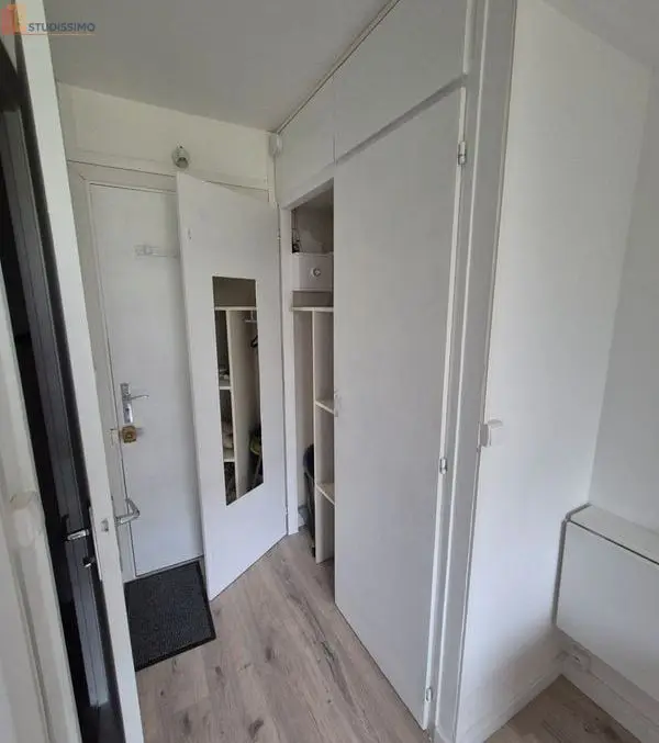 Studio meublé 13m² Louveciennes - Meublé, chambre de service - Photo 1