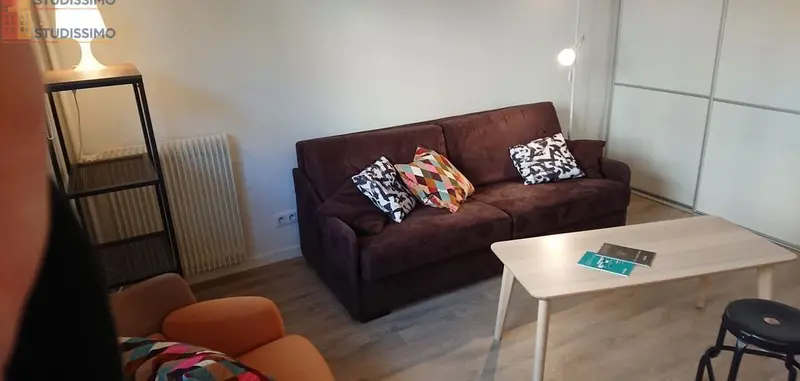 Studio meublé 27m² Versailles - Meublé, lumineux - Photo 13