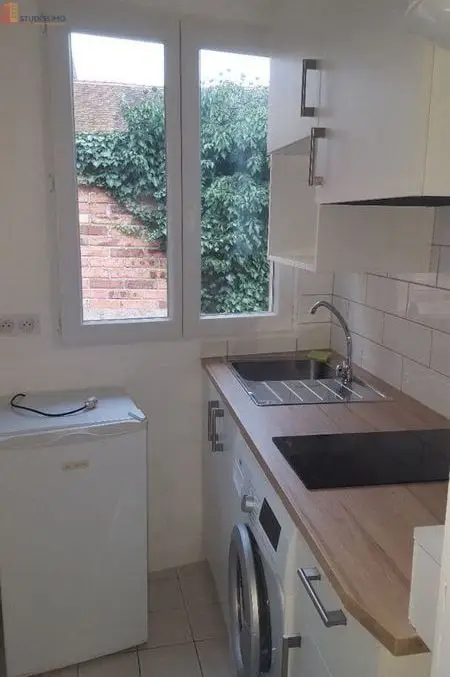 Studio 18m² Saint-Arnoult-en-Yvelines - 1er étage - Photo 12