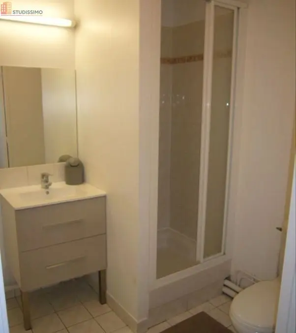 Studio meublé 20m² Saint-Germain-en-Laye - Meublé, 2e étage - Photo 2