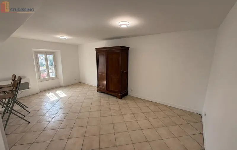 Studio 29m² Breuil-Bois-Robert 78930 - Meublé - Photo 1