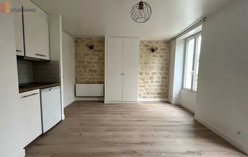 Studio 17m² Saint-Germain-en-Laye - 1er étage - Photo 4