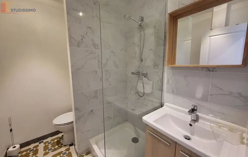Studio meublé 30m² La Celle-Saint-Cloud - Lumineux, 4e étage - Photo 3