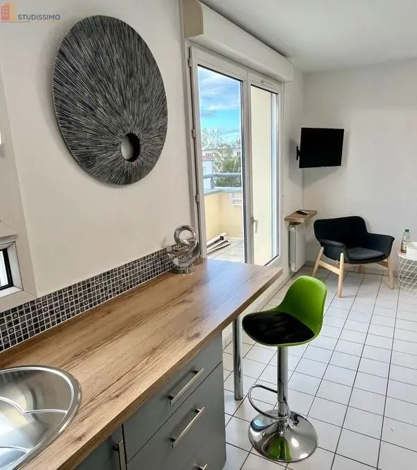 Studio meublé 25m² Fontenay-le-Fleury - Terrasse 6m², lumineux - Photo 11