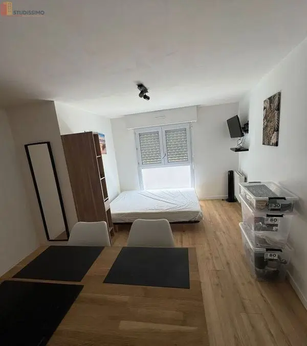 Studio 19m² Vannes - Copropriété, 4e étage - Photo 1