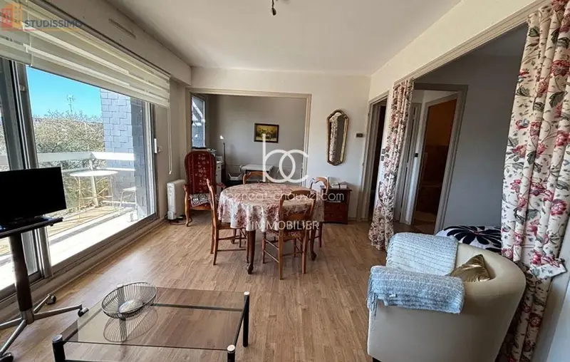 Studio 33m² Vannes - 1er étage, lumineux - Photo 4