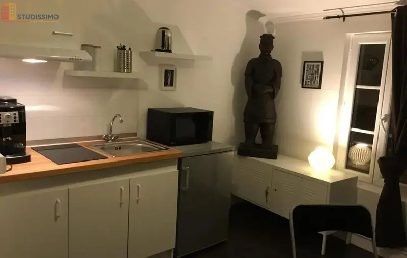 Studio meublé 15m² Niort centre - Proche gare, calme - Photo 2
