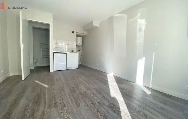 Studio 18m² Niort - Copro DPE C - Photo 1