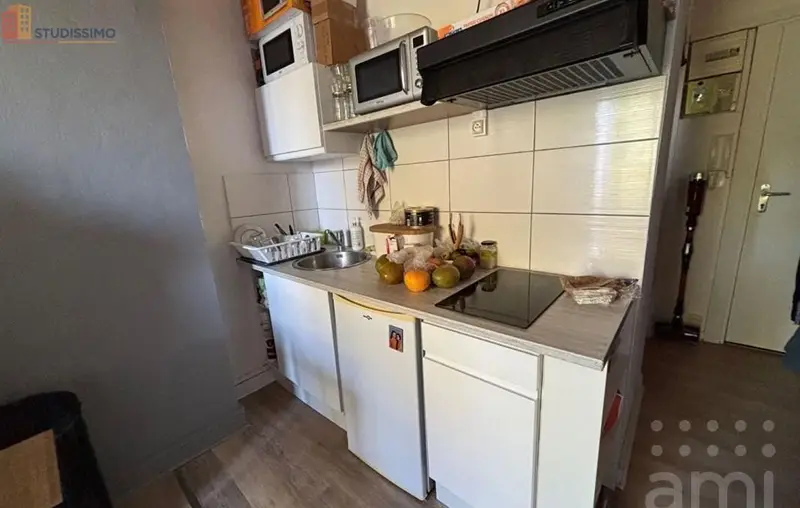 Studio meublé 19m² Niort - Meublé, DPE D - Photo 5