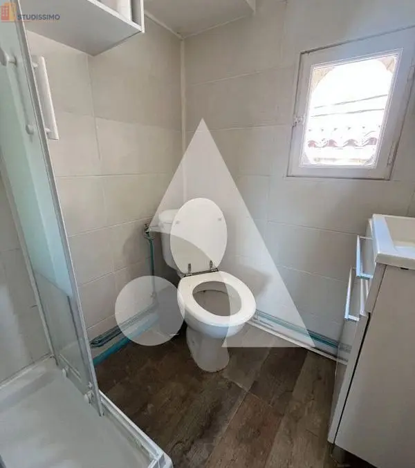 Studio meublé 17m² Niort - Meublé, 2e étage - Photo 4