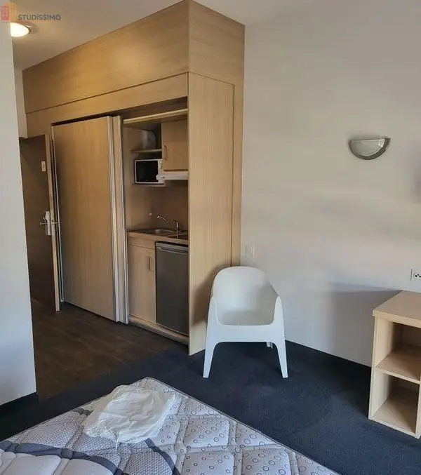Studio meublé 21m² Niort - Neuf, charges comprises - Photo 3