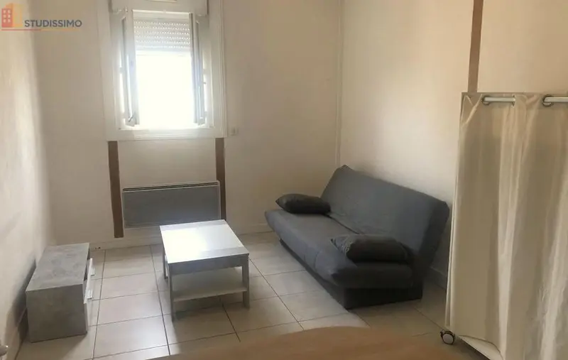 Studio meublé 25m² Thouars - Meublé, 2e étage - Photo 7