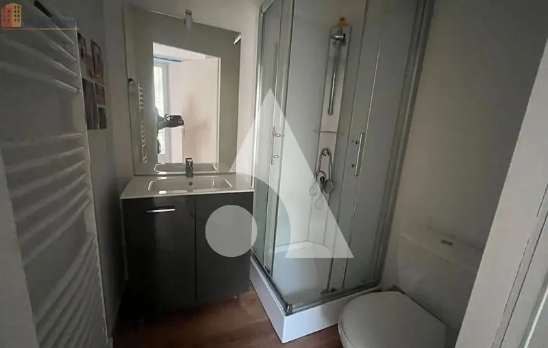 Studio 17m² Niort - 1er étage - Photo 1